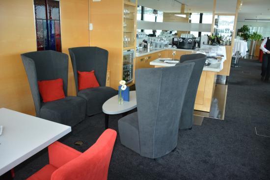 Skylounche Ramada Plaza Basel